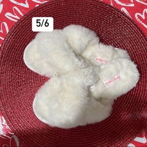 Easy Spirit Slippers